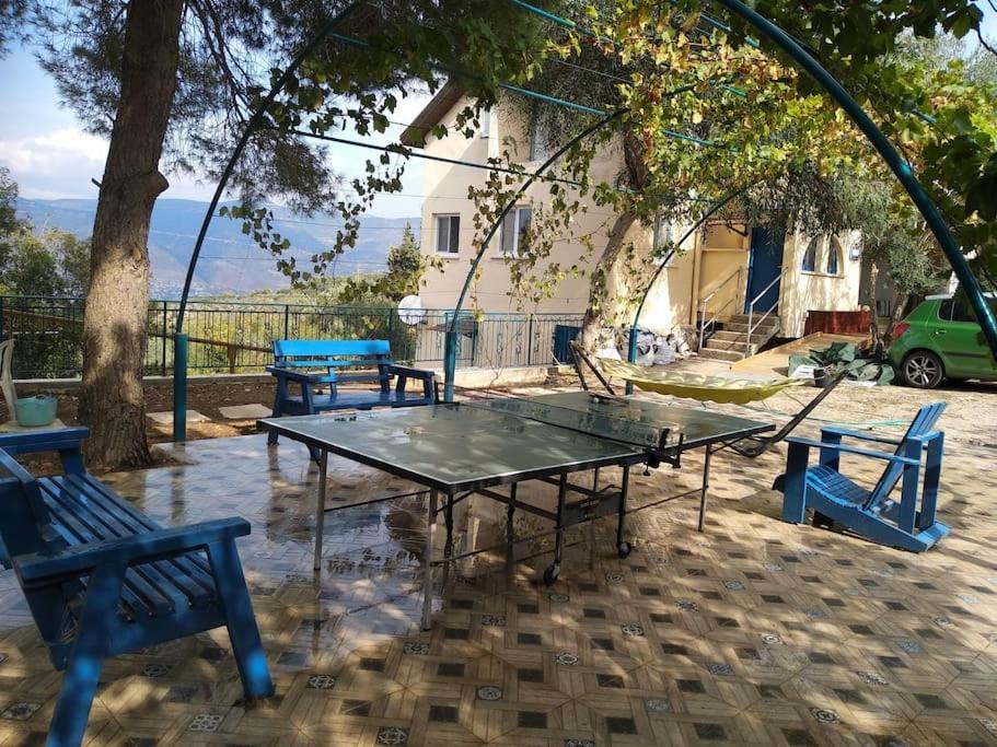 הבית ליד הבוסתן Mikhmannim Extérieur photo